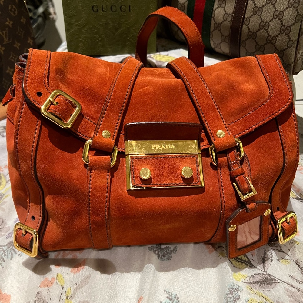 🔥🔥 Prada 🔥🔥 - Vintage Rustic Orange Flat Suede Bag!